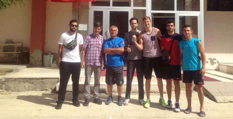 Survivor Metin Elmaspor'u ziyaret etti