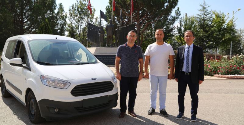 Ford Otosan'dan SDÜ'ye Destek