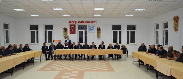 Eyüpler Köyünde Halk Toplantısı Yapıldı