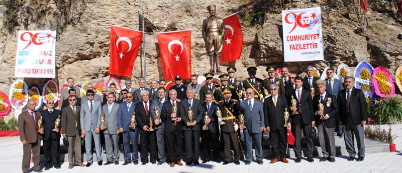 90. YILA YAKIŞIR AÇILIŞ TÖRENİ...