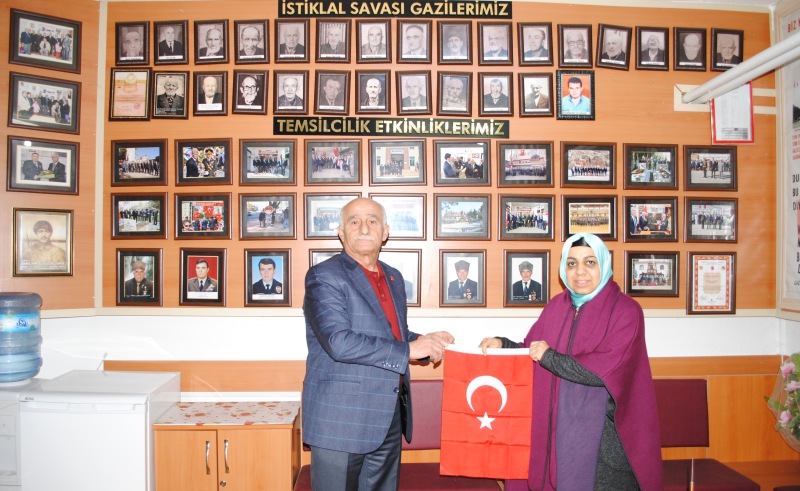 Eğirdir Sosyal Hizmet Merkezi Müdürü Gaziler Derneği Eğirdir Temsilciliğini Ziyaret Etti
